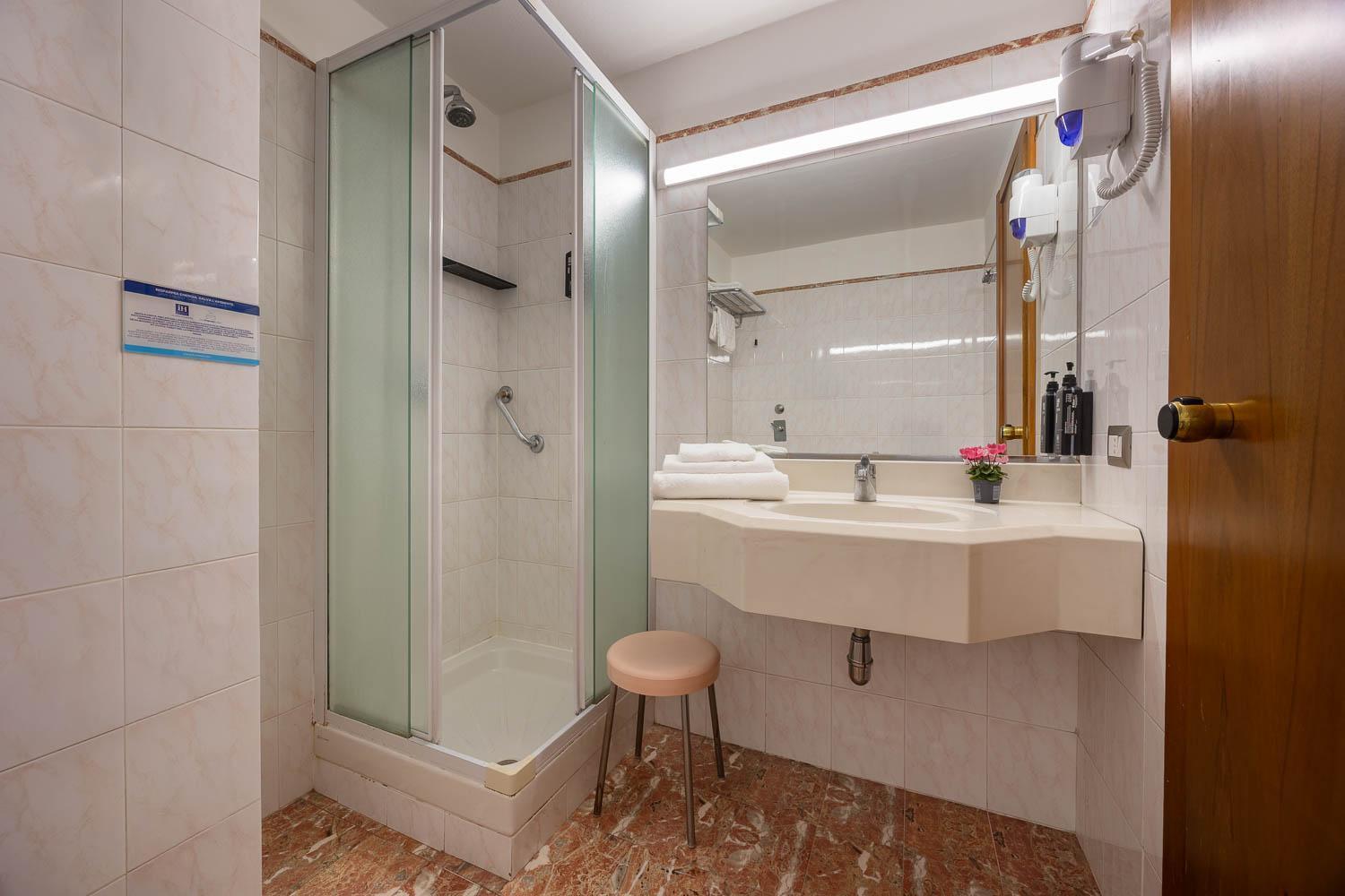 Ih Hotels Milano Eur - Trezzano Sul Naviglio Exteriör bild
