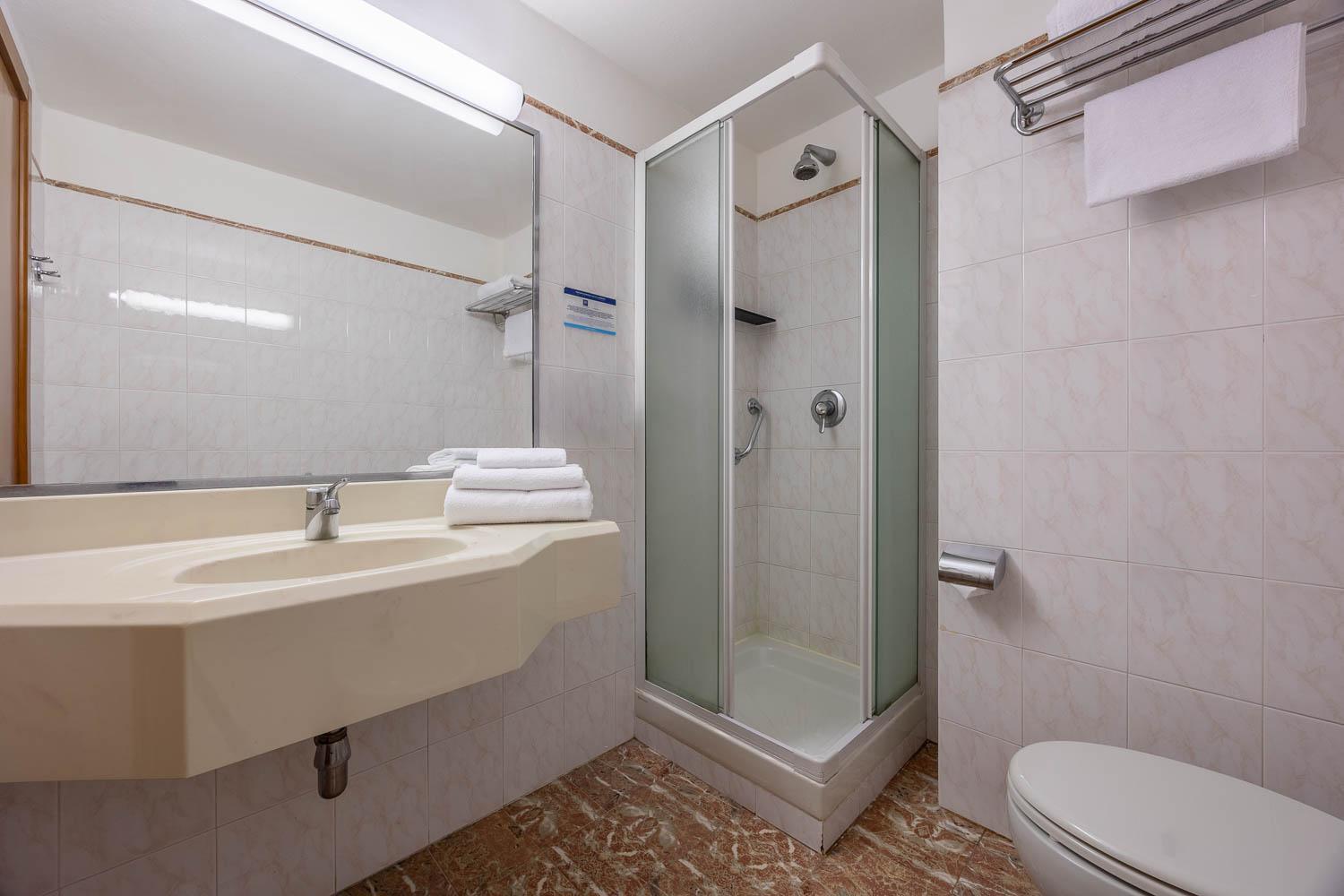 Ih Hotels Milano Eur - Trezzano Sul Naviglio Exteriör bild