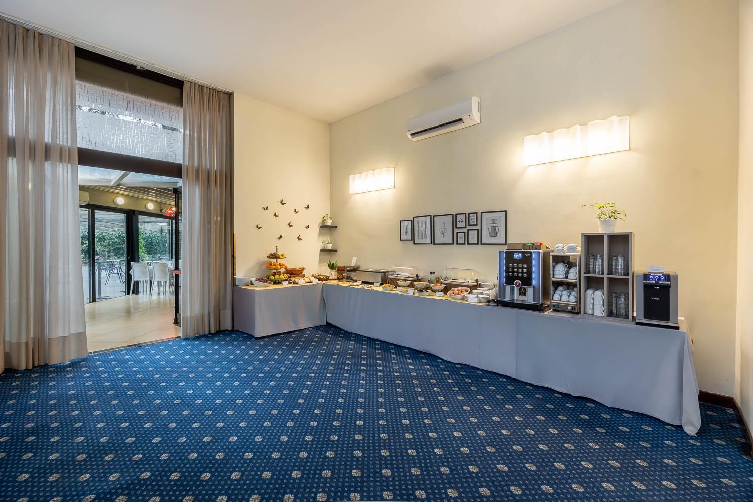 Ih Hotels Milano Eur - Trezzano Sul Naviglio Exteriör bild